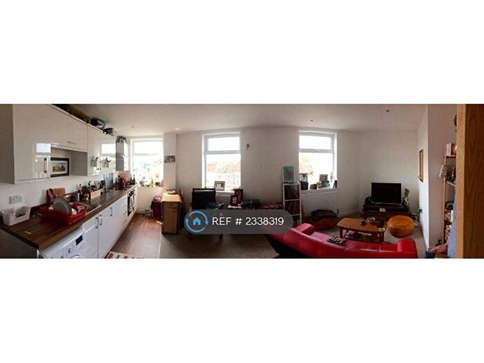 2 Bedroom Flat To Rent In Fishponds Road, Eastville, Bristol, BS5