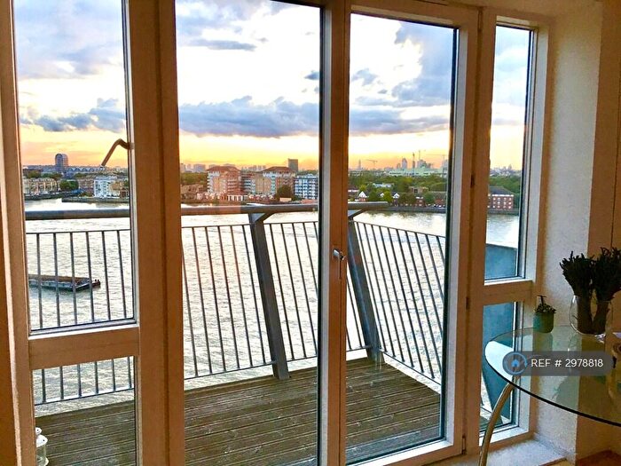 1 Bedroom Flat To Rent In Hutchings Street, London, E14