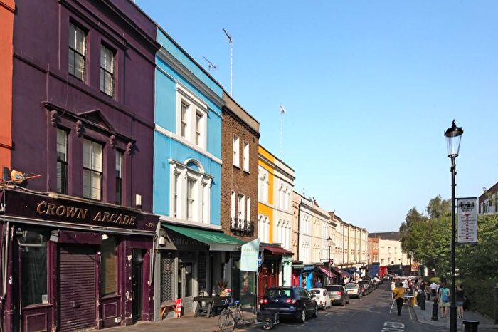 1 Bedroom Flat To Rent In Longlands Court, Portobello Court, London, W11