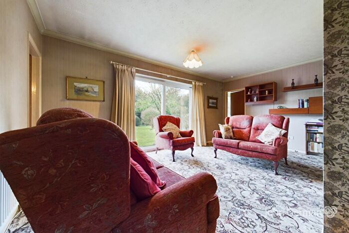 4 Bedroom Detached House For Sale In New Road, Alton, ST10
