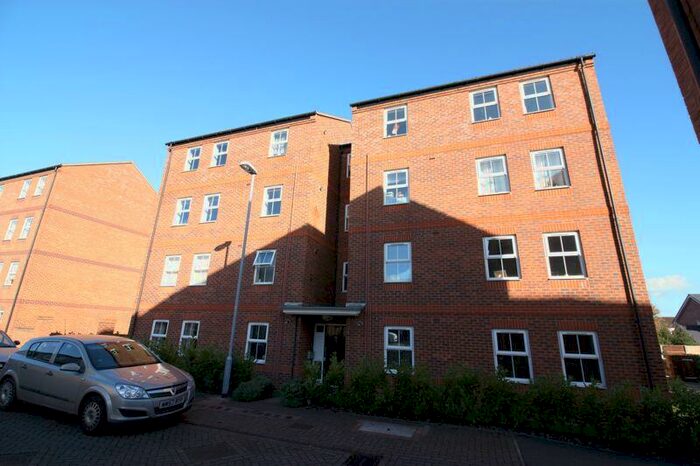 2 Bedroom Apartment To Rent In Sherwood Street, Hucknall, Nottingham, NG15