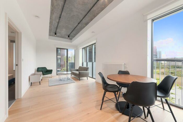 1 Bedroom Apartment To Rent In Rendel House, Goodluck Hope, London, E14