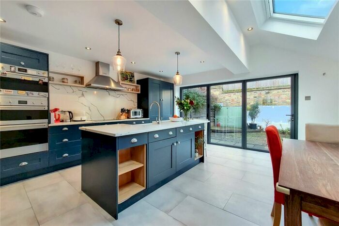 4 Bedroom End Of Terrace House To Rent In Poynings Road, London, N19