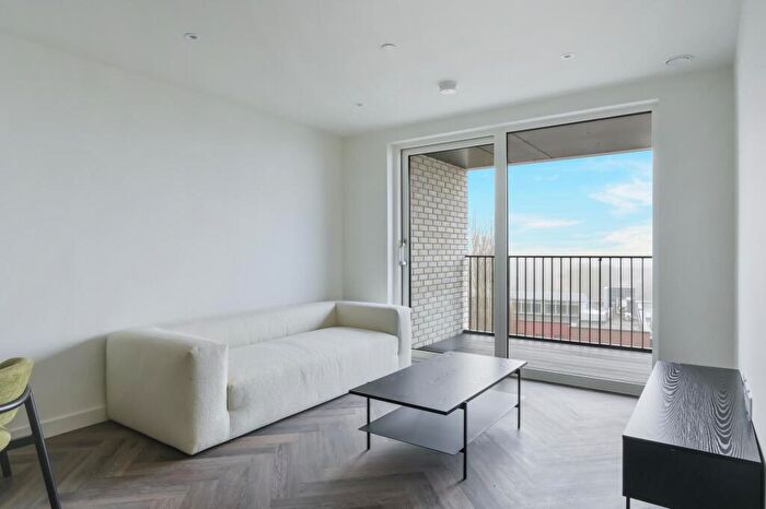 1 Bedroom Apartment To Rent In Lindley House, Hendon, London, NW9