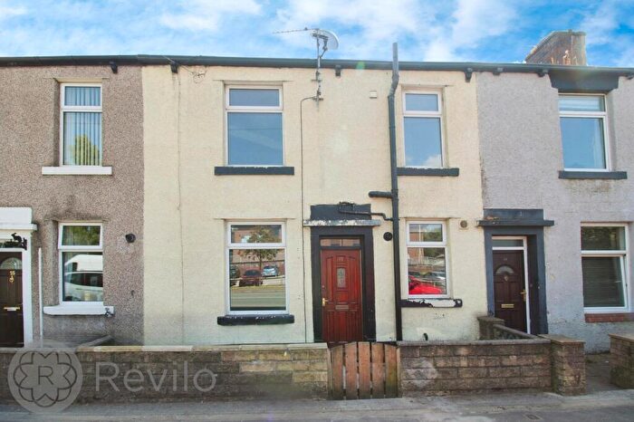 2 Bedroom Terraced House To Rent In Featherstall Road, Littleborough, OL15