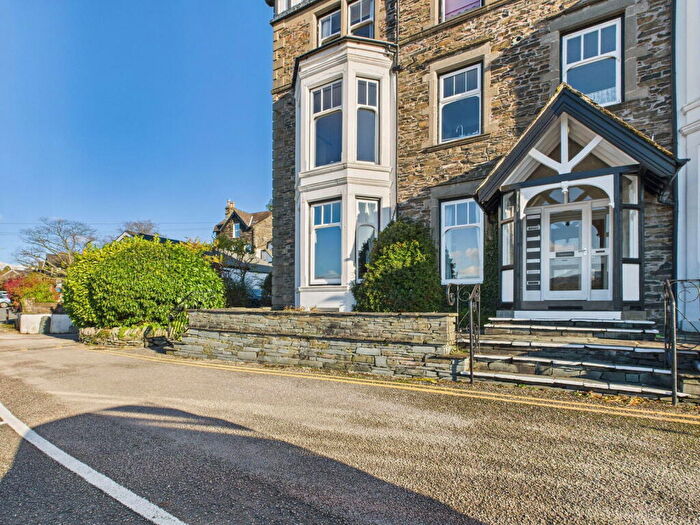 2 Bedroom Apartment For Sale In Lakelands, Waterhead, Ambleside, LA22