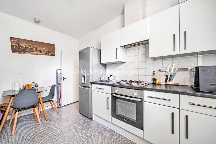 2 Bedroom Property To Rent In Dawes Street, Walworth, London, SE17