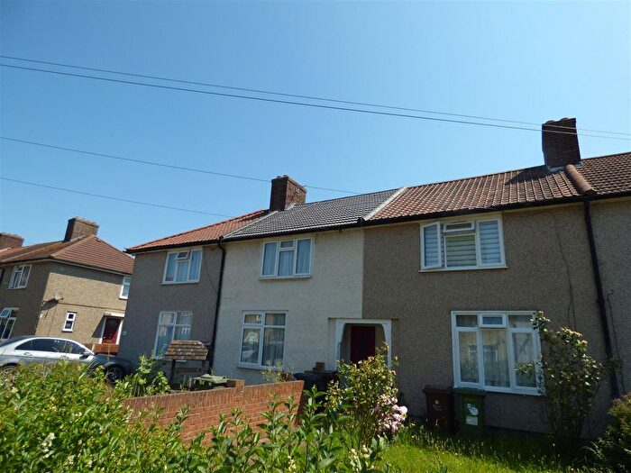 2 Bedroom Terraced House To Rent In Rogers Gardens, Dagenham, RM10