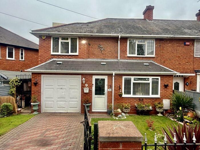 4 Bedroom End Of Terrace House For Sale In Marlow Road, Birmingham, B23