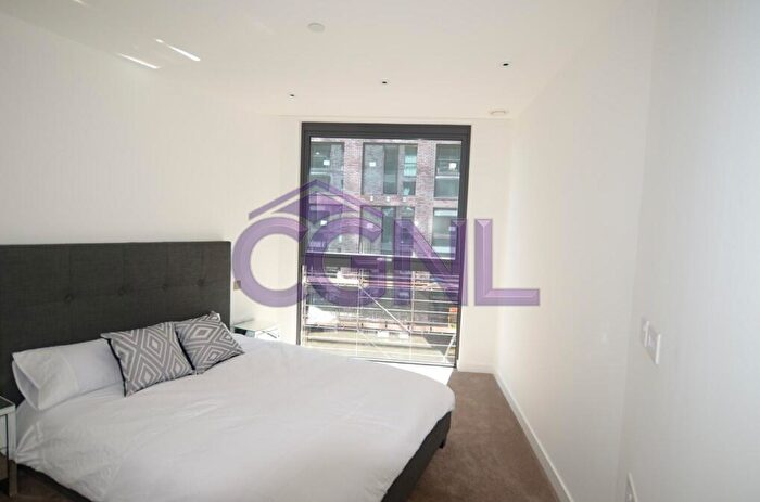 1 Bedroom Flat To Rent In Kingwood House, Chaucer Gardens, London, E1