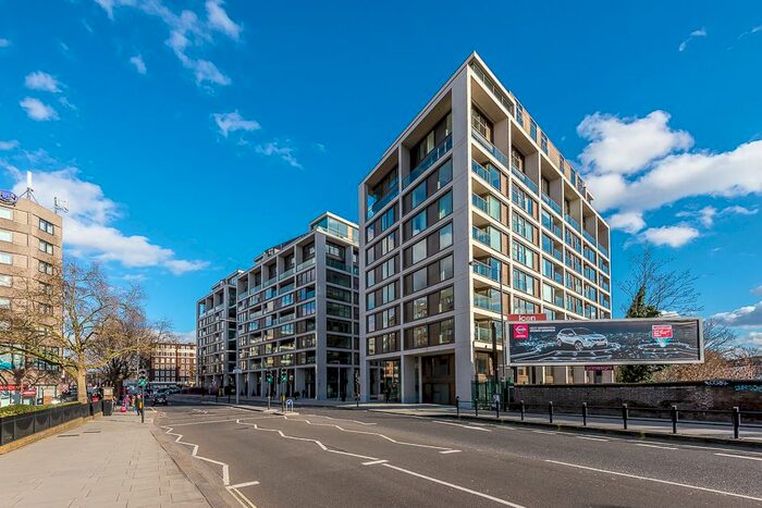 3 Bedroom Flat For Sale In Kensington High Street, Kensington, W14