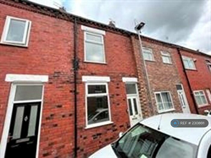 2 Bedroom Terraced House To Rent In Oak Street, Tyldesley, Manchester, M29