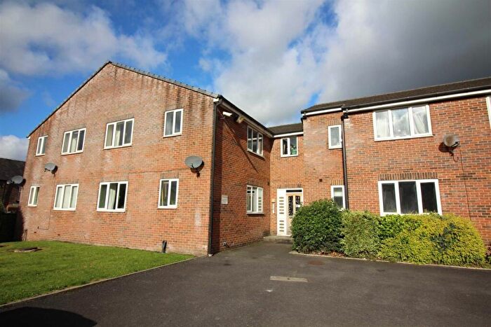 1 Bedroom Apartment To Rent In Sefton Court, Bury, BL9