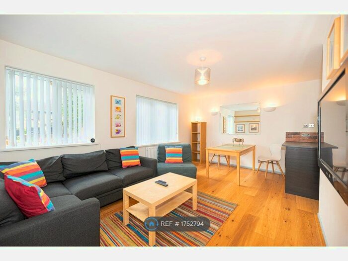 1 Bedroom Flat To Rent In Clapham Road, London, SW9