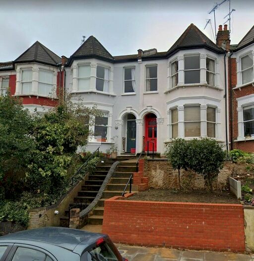 4 Bedroom Terraced House To Rent In Victoria Road, Alexandra Park, N22