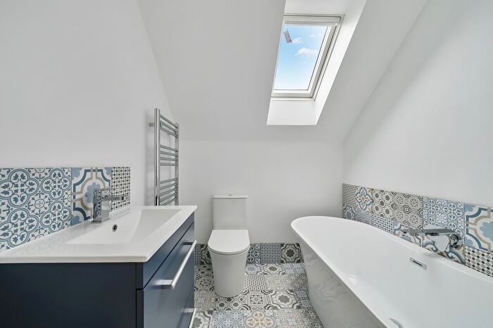 2 Bedroom Detached House For Sale In Coate Road, Stanton St Bernard, SN8