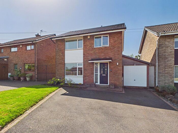 3 Bedroom Semi-Detached House For Sale In Dovedale Rise, Allestree, DE22
