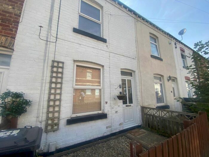 2 Bedroom Terraced House To Rent In Camwal Terrace, Harrogate, HG1