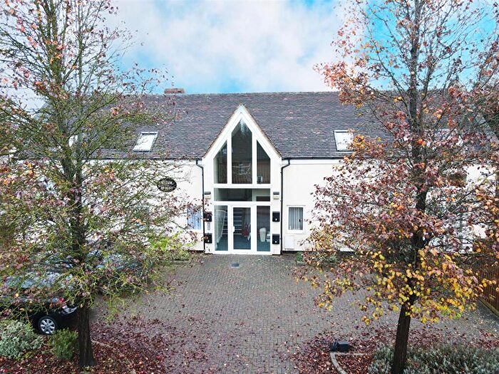 2 Bedroom Apartment For Sale In Shenley Road, Loughton, Milton Keynes, MK5