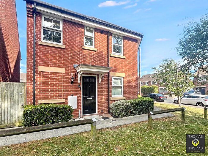 2 Bedroom Maisonette For Sale In Twyver Place, Brockworth, GL3