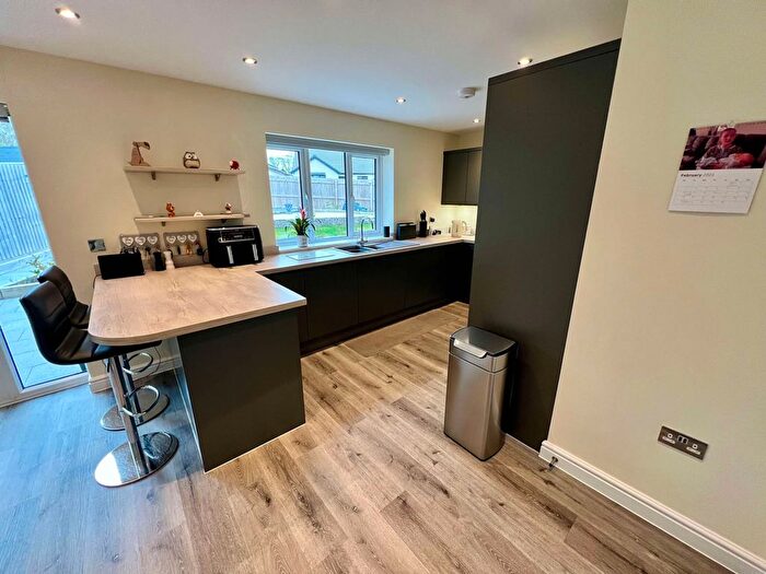3 Bedroom Bungalow For Sale In Estuary Gardens, Thornton, FY5