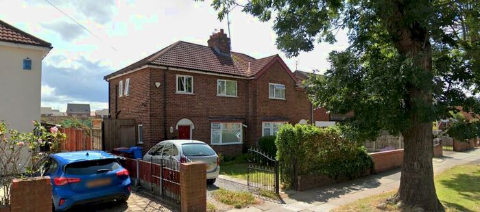 3 Bedroom Semi-Detached House To Rent In Dinas Lane, Liverpool, Merseyside, L36