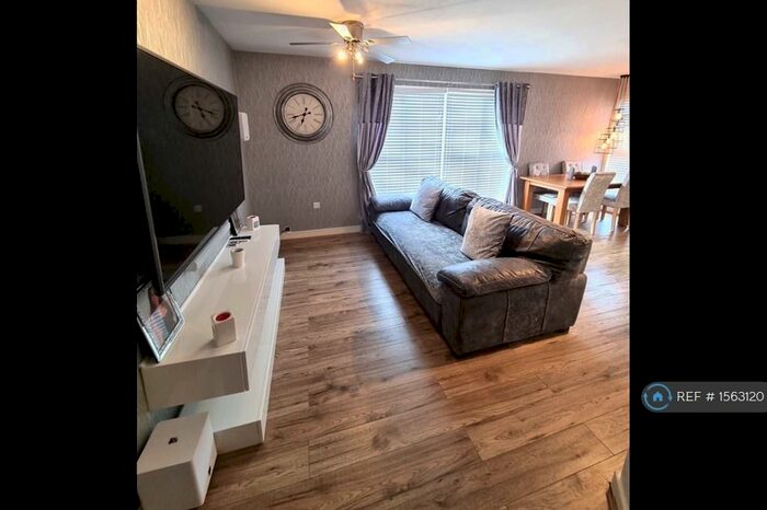 2 Bedroom Flat To Rent In Spekeland Road, Liverpool, L7