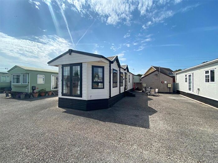 2 Bedroom Mobile Home For Sale In Hale Carr Lane, Heysham, Morecambe, Lancashire, LA3