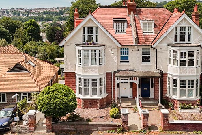 Apartment For Sale In Cornwall Gardens, Brighton, BN1