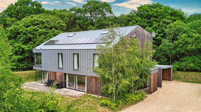 5 Bedroom Detached House To Rent In Woburn Road, Heath And Reach, Leighton Buzzard, Bedfordshire, LU7