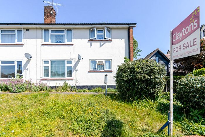 1 Bedroom Flat For Sale In Barnacres Road, Hemel Hempstead, HP3