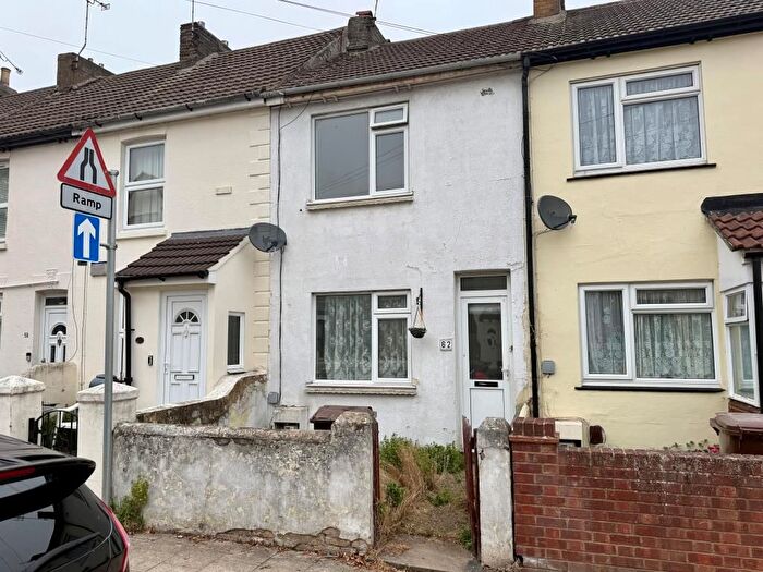 2 Bedroom Terraced House For Sale In Trafalgar Street, Gillingham, Kent, ME7