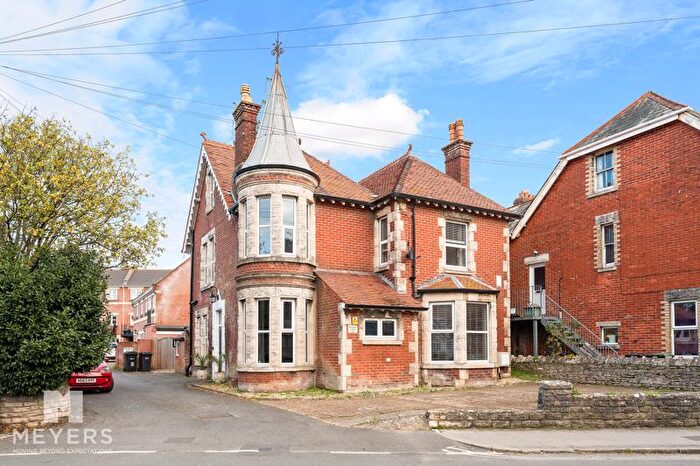 8 Bedroom Detached House For Sale In Kings Road East, Swanage, BH19