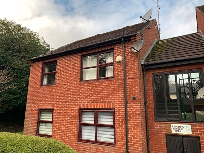 1 Bedroom Flat To Rent In Flaxfield Road, Basingstoke, RG21