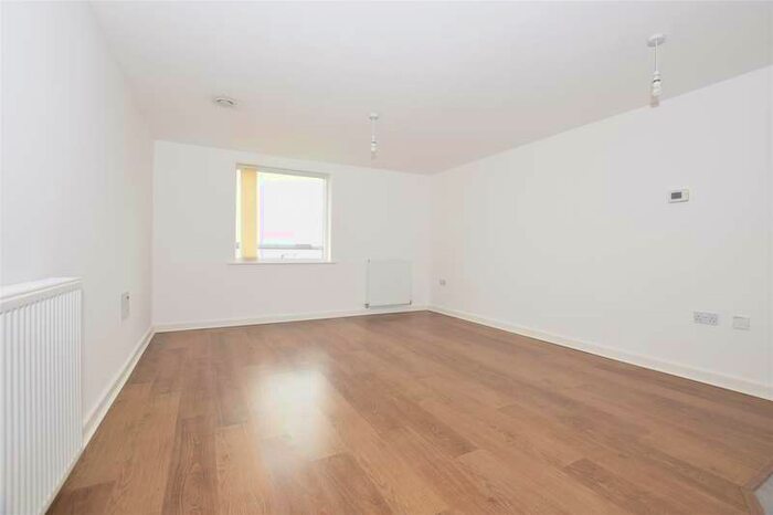 1 Bedroom Flat To Rent In Ethelred Court, 1, The Mall, Harrow, Middx, HA3