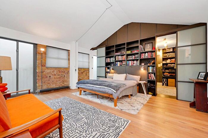 1 Bedroom Terraced House To Rent In Ezra Street, London, E2