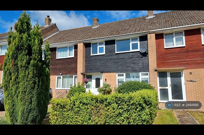 3 Bedroom Terraced House To Rent In Thorneley Road, Newbury, RG20
