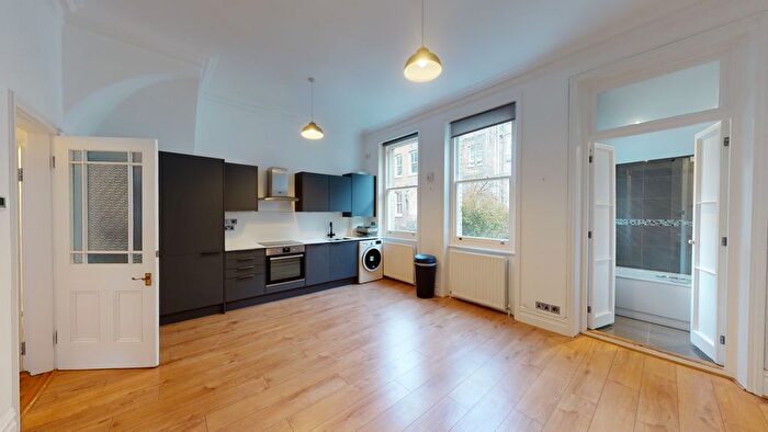 1 Bedroom Flat To Rent In Fairholme Road, London, W14