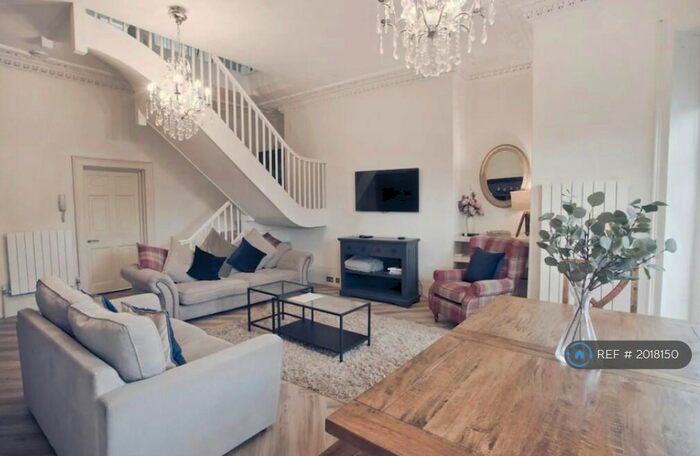 2 Bedroom Maisonette To Rent In Bath, Bath, BA1