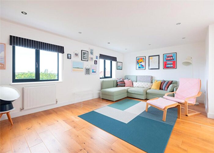 3 Bedroom Detached House For Sale In Grenville Road, Padstow, Cornwall, PL28