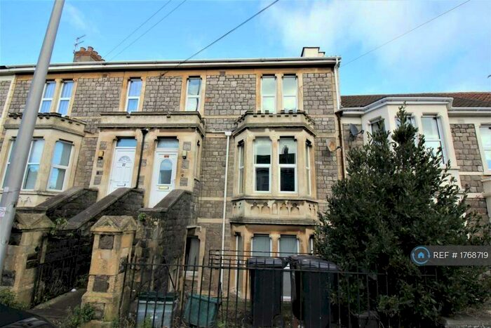 2 Bedroom Flat To Rent In Brighton Road, Weston-Super-Mare, BS23