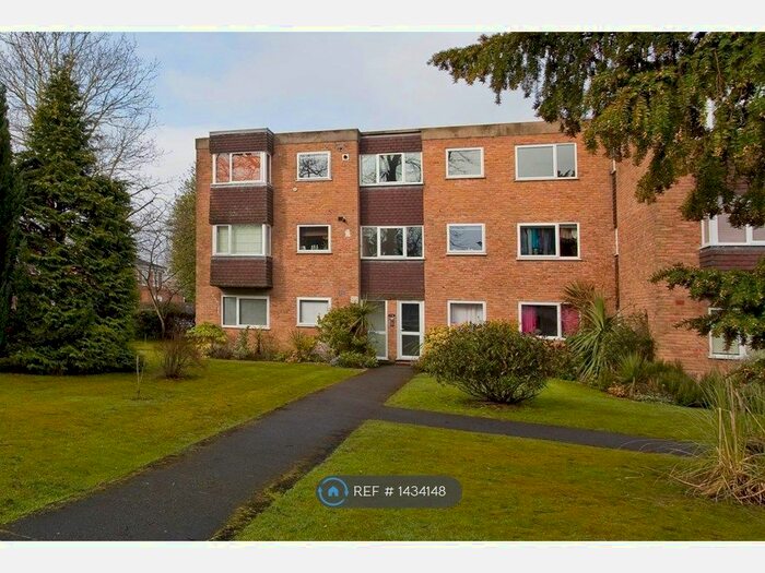 2 Bedroom Flat To Rent In Kemnal Road, Chislehurst, BR7