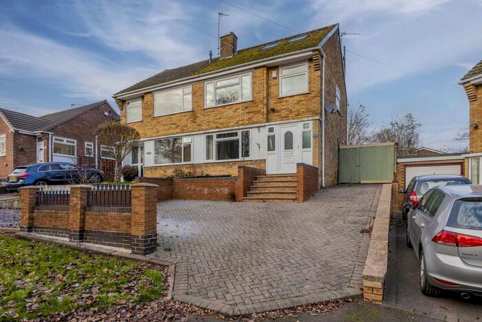 4 Bedroom Semi-Detached House To Rent In Allerton Road, Trentham, ST4