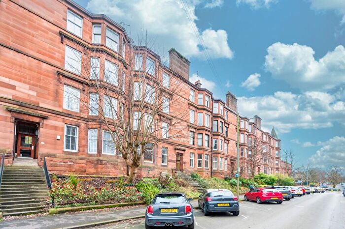 2 Bedroom Flat To Rent In Airlie Street, Flat -, Glasgow, Glasgow, G12