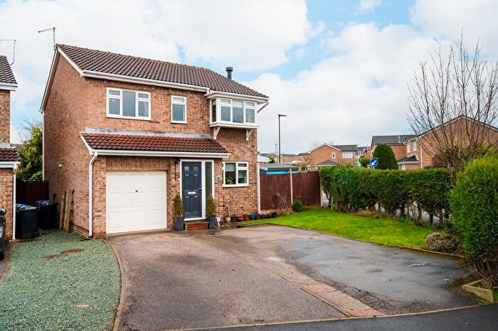4 Bedroom Detached House For Sale In Rothbury Close, Sothall, Sheffield, S20