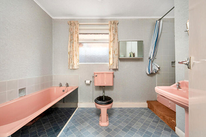 3 Bedroom Detached Bungalow For Sale In Highfield Avenue, Melton Mowbray, LE13