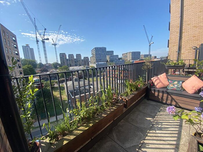 1 Bedroom Flat To Rent In Theobald Heights, Moy Lane, London, SE18