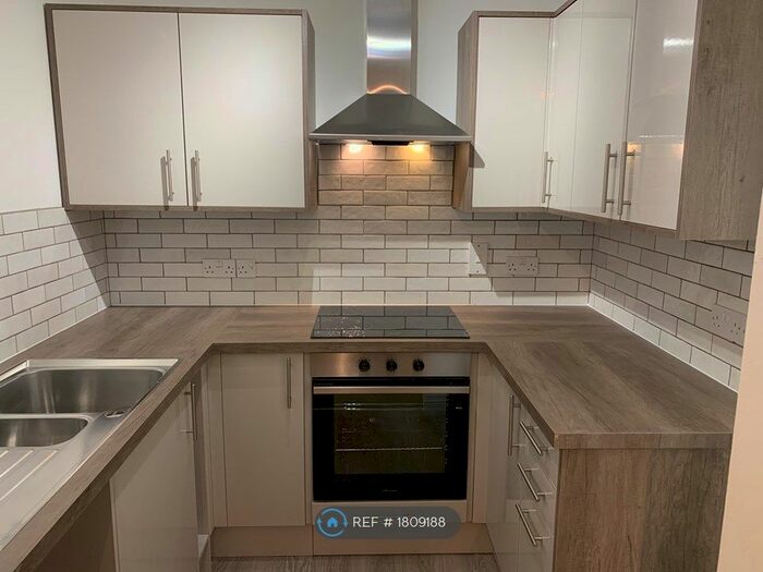 1 Bedroom Flat To Rent In Brabant Way, Westbury, BA13