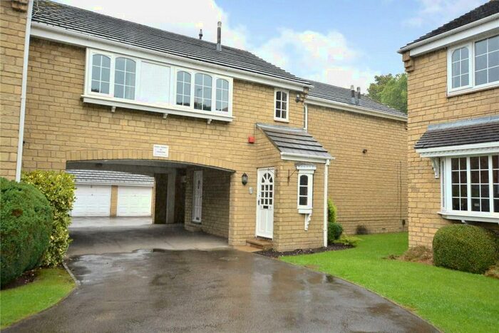 1 Bedroom Apartment To Rent In Oakdene Vale, Moortown, Leeds, LS17