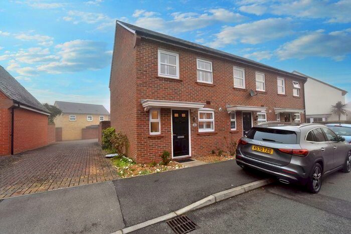 2 Bedroom Terraced House To Rent In Rowner Crescent, Sherfield-On-Loddon, RG27